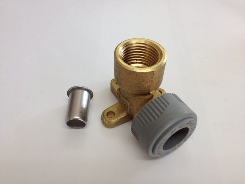 Brass fittings 15mm F Wall Elbow Carousel 1