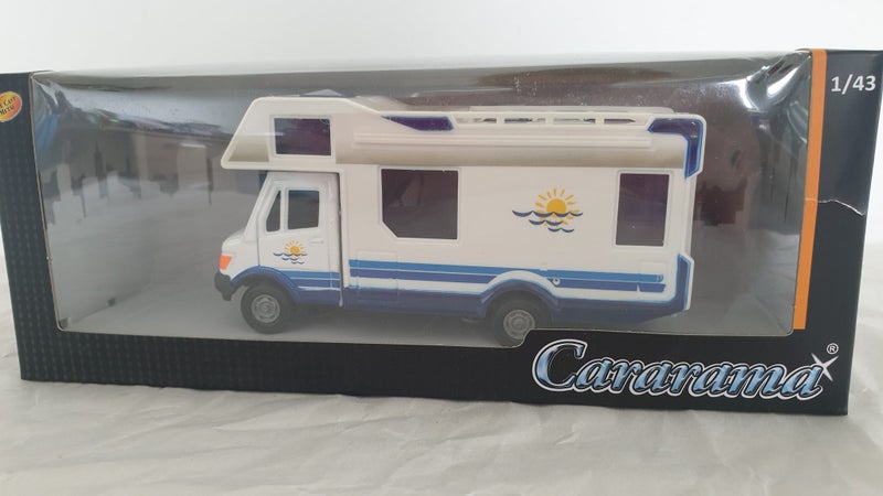 MERCEDES BENZ CAMPER VAN 1:43 SCALE DIECAST MOTORHOME / MOBILE HOME CARARAMA Carousel 1