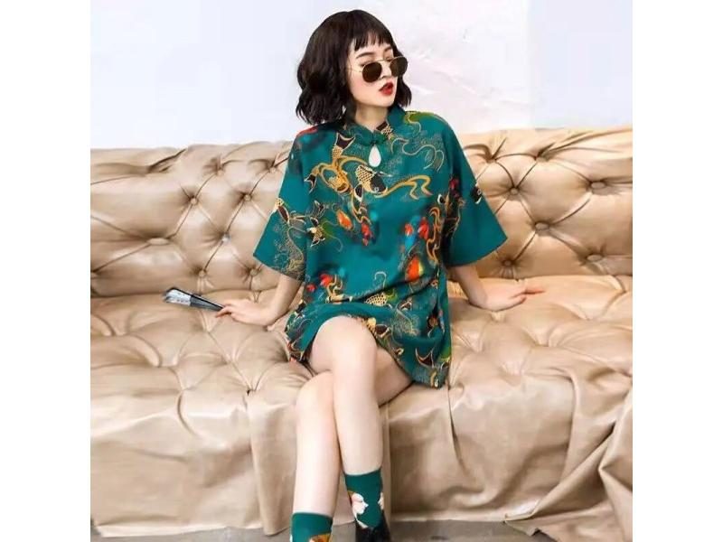Traditional Chinese Hanfu Qi Pao Women's Retro Cheongsam With Carp Crane Print Carousel 1