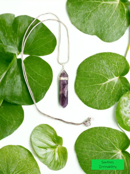 AMETHYST CRYSTAL PENDANT ON STERLING SILVER CHAIN Carousel 1