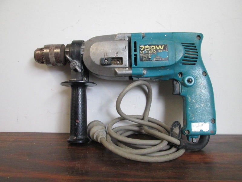 Makita Hammer Drill 13mm 2 Speed HP2010N Carousel 2