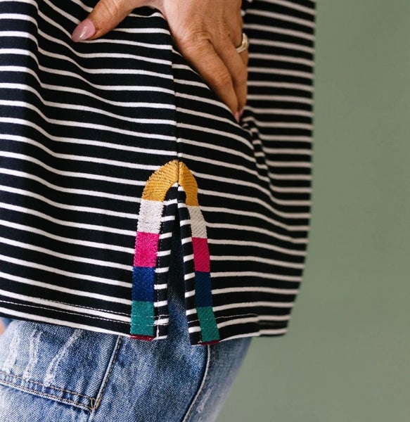 Tribal Sleeveless Embroidery Top Sz S Carousel 2