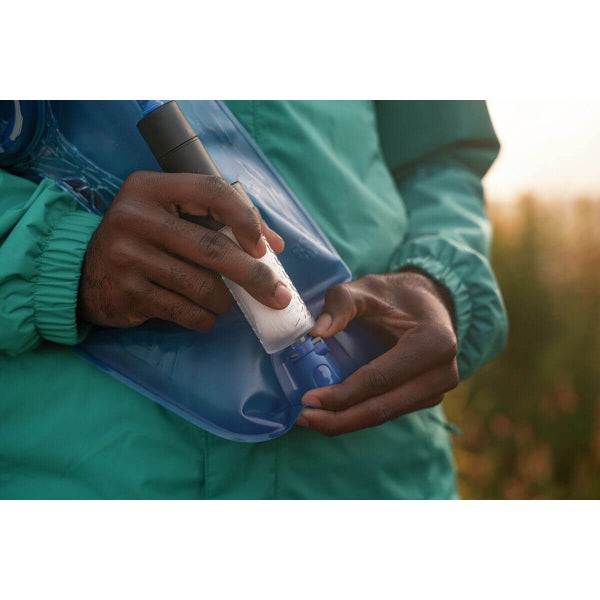 CamelBak Crux 2L Reservoir Filtration Kit filtered by LifeStraw Carousel 2