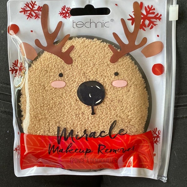 Miracle Makeup Remover Carousel 1
