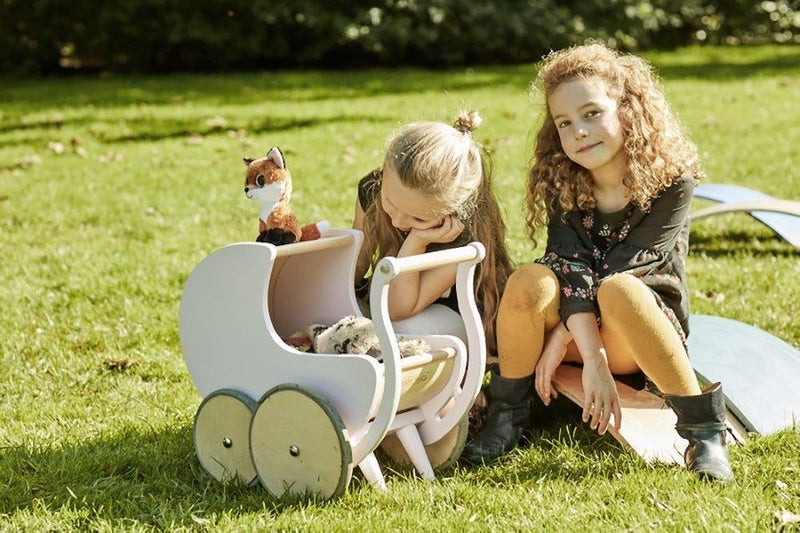 Kinderfeets Pram White Carousel 3