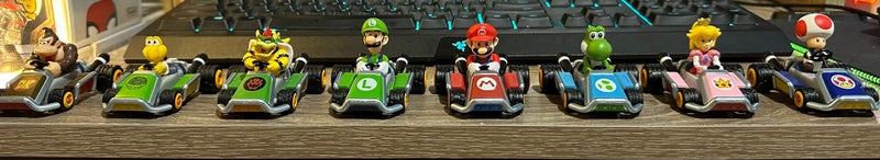 Pull and speed Mario Kart Set Carousel 1