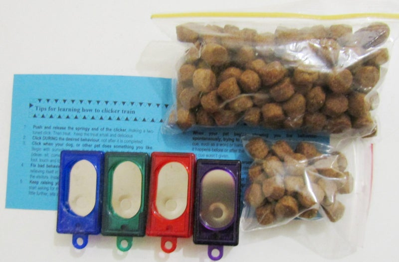 Box Clicker starter pack, choice of colour, plus 100gm of dog treats. Carousel 1