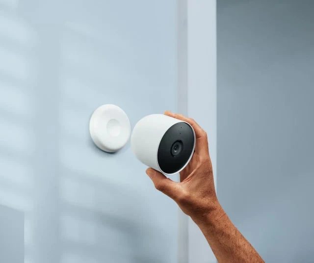 Google Nest Wire-Free Battery Cam: 2 Pack Carousel 2
