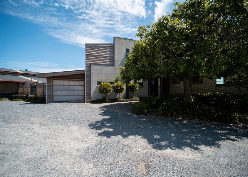 Big Paw Pet Lodge - Matamata - FHGC Carousel 7