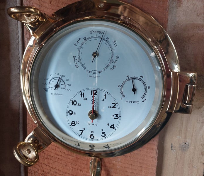 Brass Hygro,Thermo & Clock Barometer [10903] Carousel 1