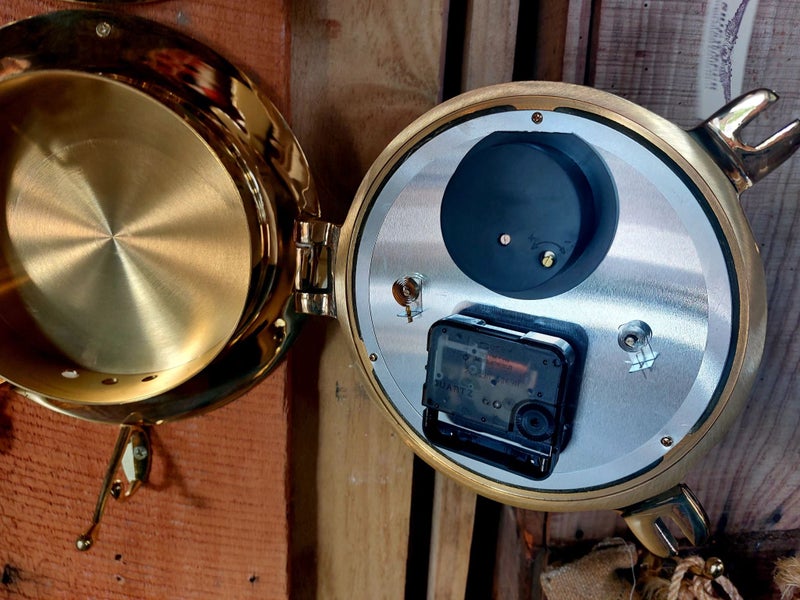 Brass Hygro,Thermo & Clock Barometer [10903] Carousel 4