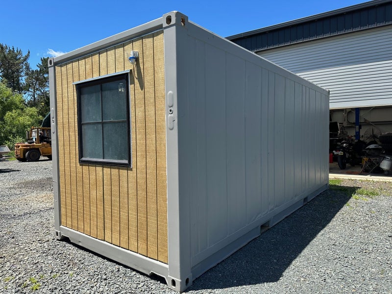 20ft cabin/office Carousel 2