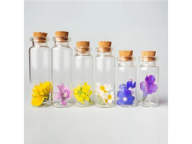 Mini Glass Bottles64178602150147114