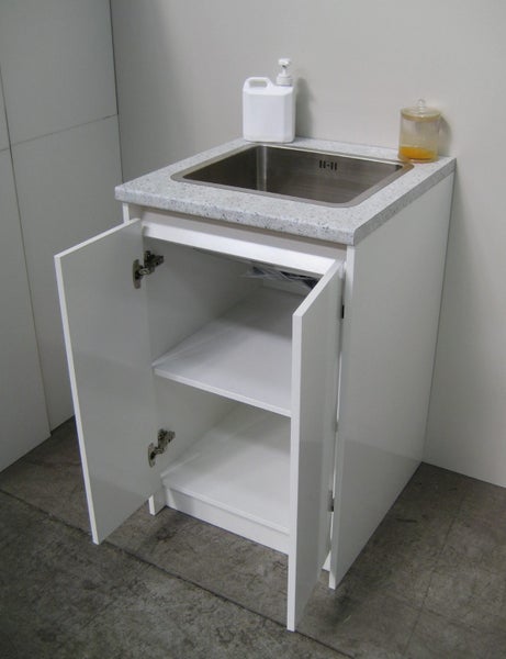 Tub Cabinet 560 Wide with Benchtop Surround Carousel 2