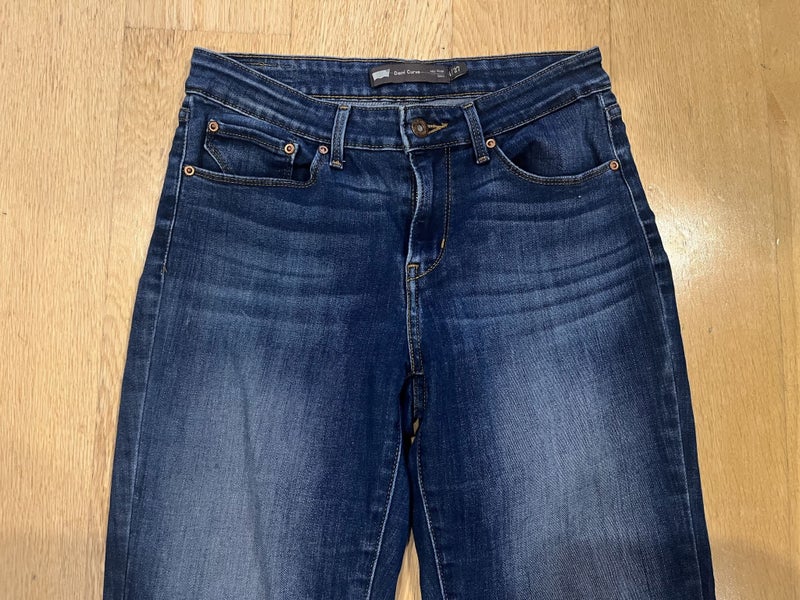 Levis demi curve mid rise online slim