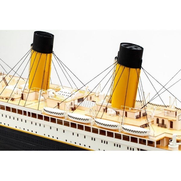 Billing Boats BB510 1/144 RMS Titanic - RC Optional Carousel 4