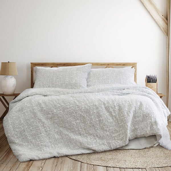 Ardor Norfolk White 3 Pcs Embossed Comforter Set Queen/King Carousel 1