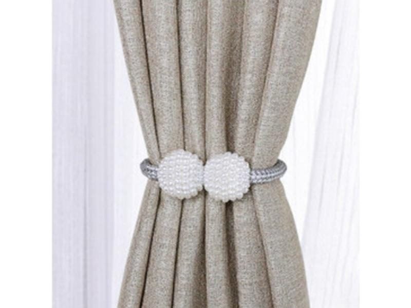Magnetic Curtain Clip No Drilling No Hook Pair Of White Home Decor Carousel 2