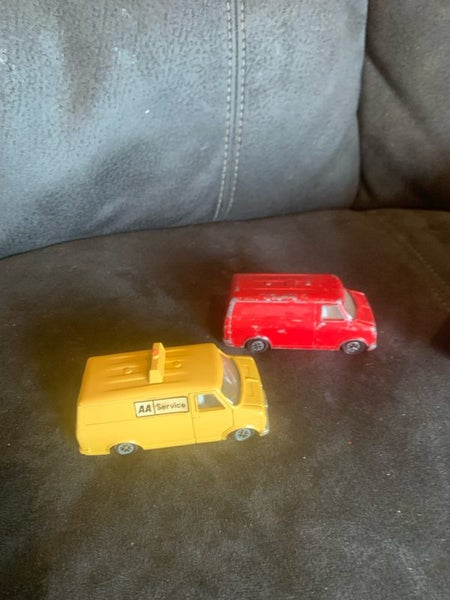 Bedford vans x 2 143 Carousel 2