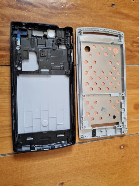 Sony Ericsson Phone Housing Carousel 1