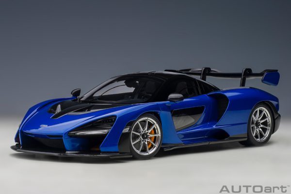 Autoart 76079 1/18 McLaren Senna (Trophy Kyanos) Carousel 1