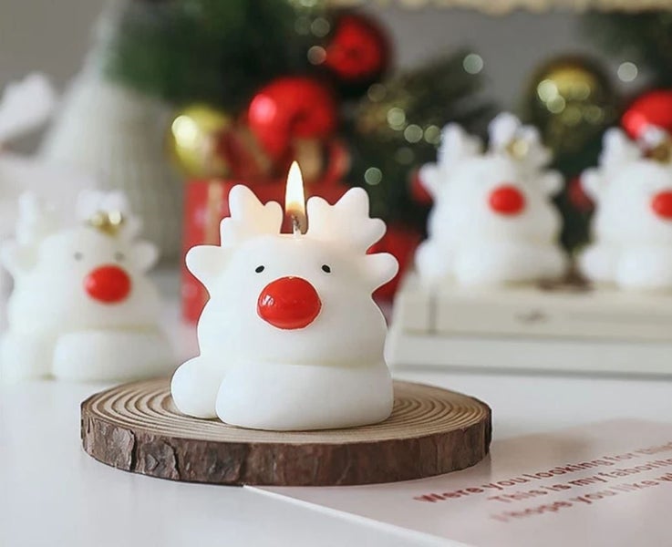 Cute Christmas Reindeer Scented Soy Wax Candles Carousel 2