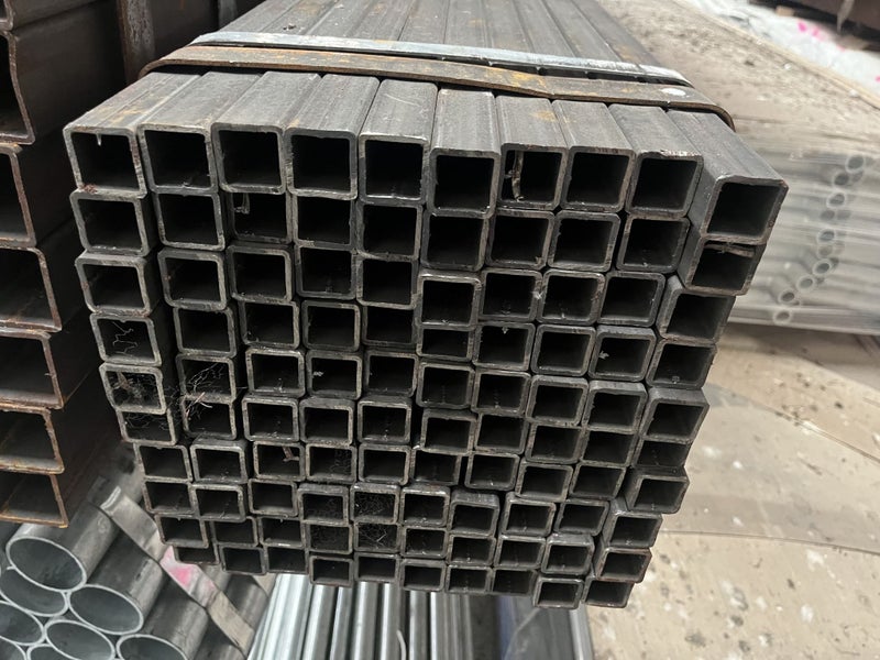 Steel Box Black 30x30x6000x2.5mm Carousel 2