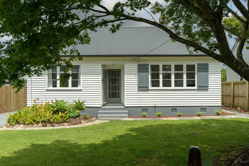 Image 1 of 30