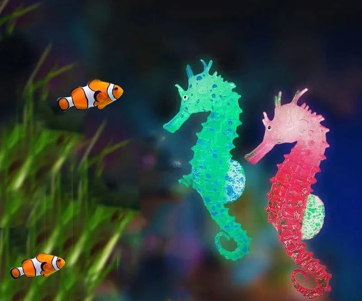 1PC Random Color Aquarium Luminous Seahorse Ornament Glow In Dark Landsca CHK12N Carousel 2