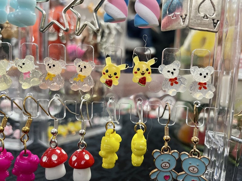 ^^1 x Pokemon Earrings - hypoallergenic studs Carousel 2