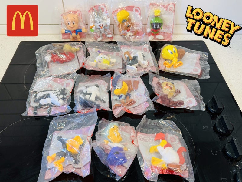 WOW! Mcdonalds Looney Tunes toys - FULL set of 15! BRAND NEW! Be Quick!!! Carousel 2