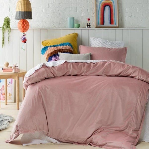 Jiggle & Giggle Girls Velvet Quilt Cover Set- Pink Carousel 1