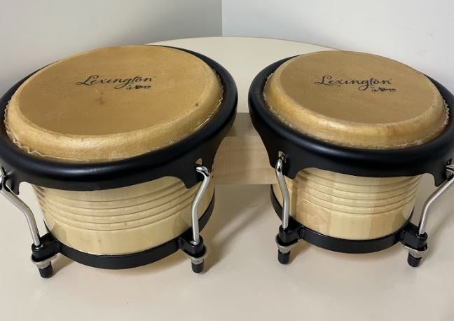 Bongos Natural Ribbed Carousel 1