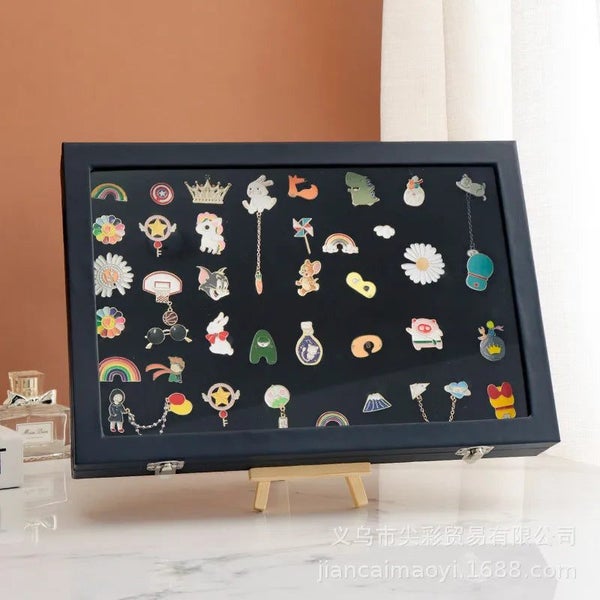 Bar Badge Storage Box Transparent Dust-proof Chest Pin Box Medal Display CHK12N Carousel 2