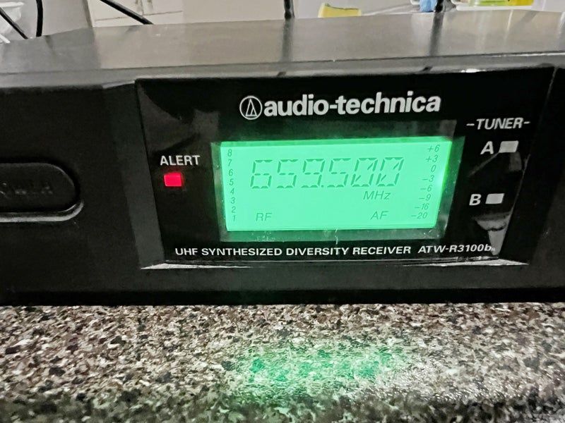 Audio-Technica ATW-R3100bD True Diversity UHF Wireless Receiver Carousel 2