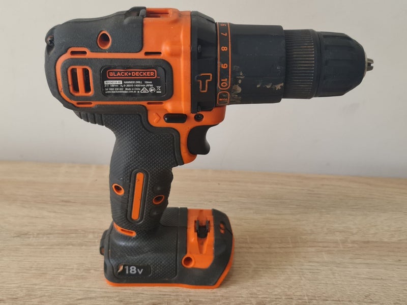 Black & Decker Cordless Drill BDCHD18