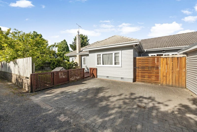 Image 1 of 25