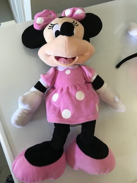 Minnie Mouse Plushy Carousel 2