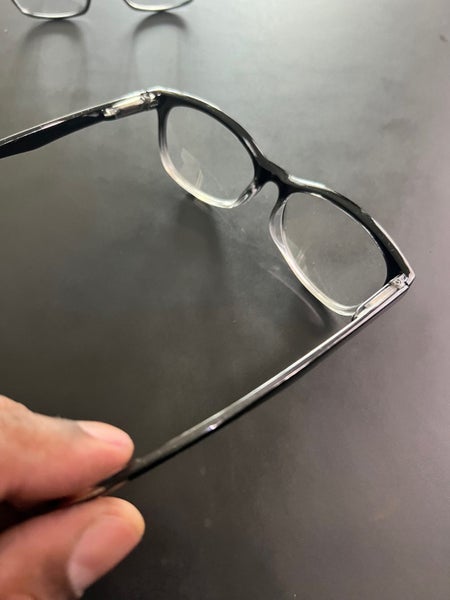 EYEGLASS FRAMES Carousel 2