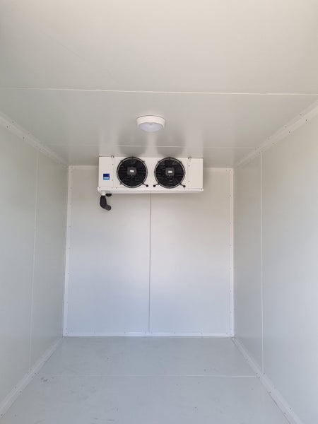 Walk In Freezer Room 2.4 x 2.4 "NEW" Made in NZ64204553303041111