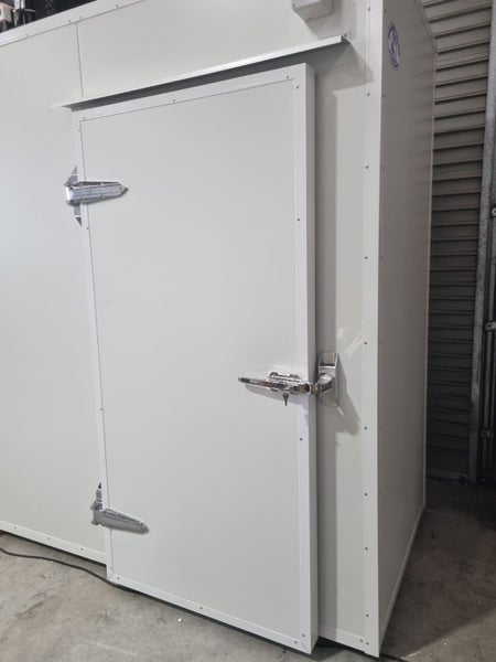 Walk in Chiller Room 2.4 x 2.462933720747394112