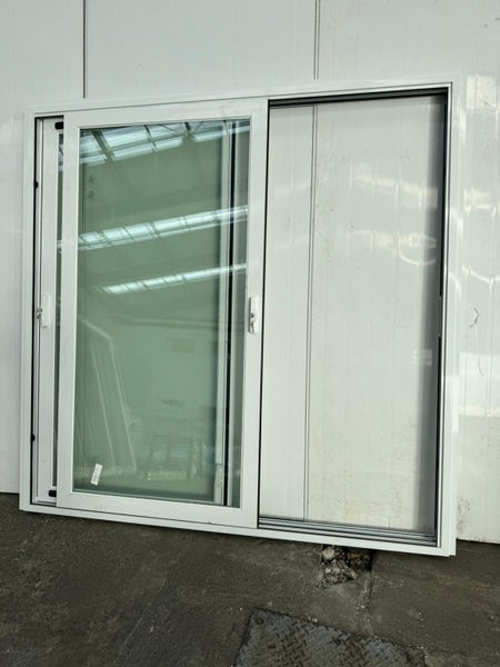Sliding door 2 panel, 2000mm x 2000mm Carousel 2