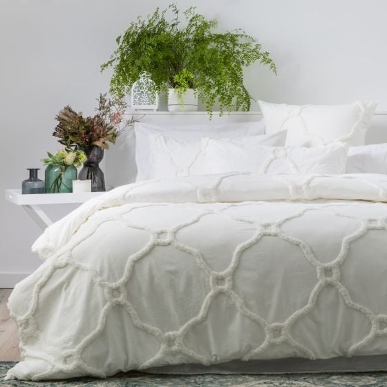 Renee Taylor Moroccan 100% Cotton Chenille Tufted Quilt Cover Blanc Queen Carousel 1