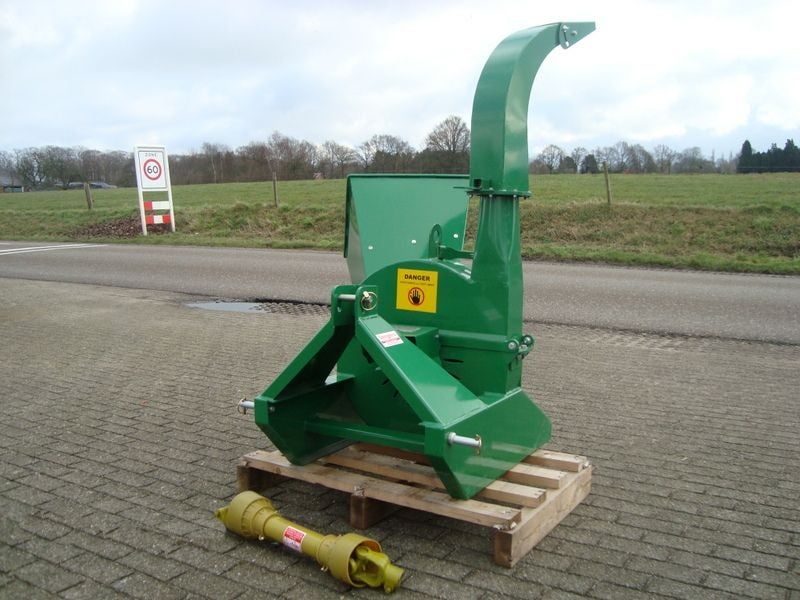 Wood Chipper 62 PTO Self Feeding Carousel 7