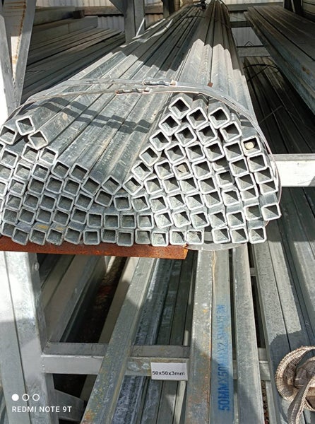 25x25x2.5x5850mm Galv SHS Carousel 1