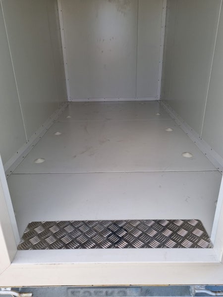Walk in Chiller Room 2.4 x 2.462933720747394114