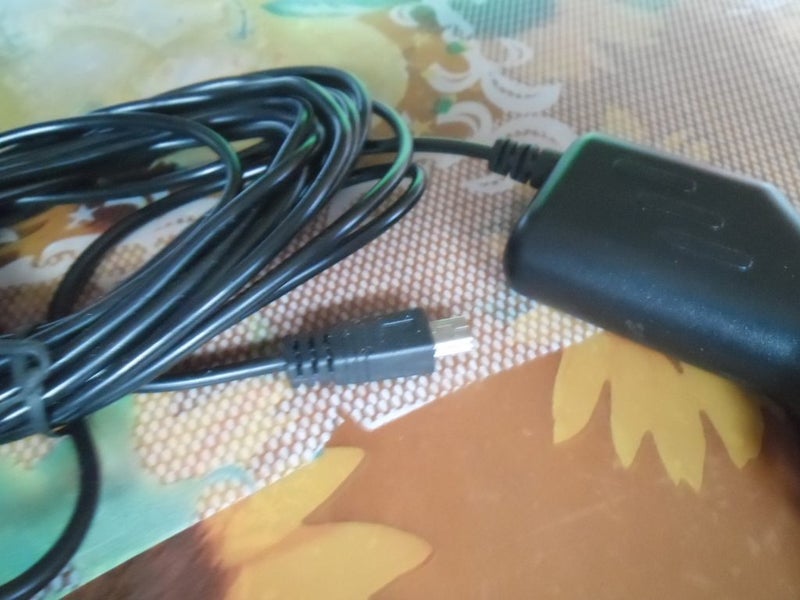 Micro USB Car Charger Carousel 1