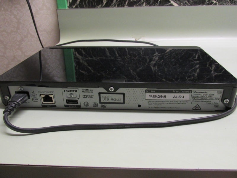 Panasonic ( 2014) DMP-BD81 Blu-ray Player with remote Control Carousel 5