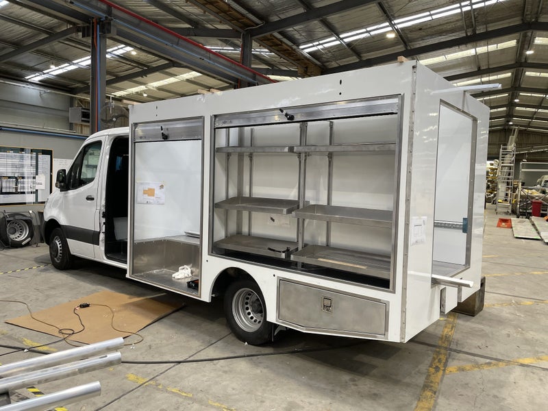 Action Manufacturing LP Carousel 8