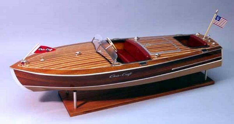 Dumas 1249 1/8 1949 Chris-Craft Racing Runabout - Wooden Boat Kit Carousel 1